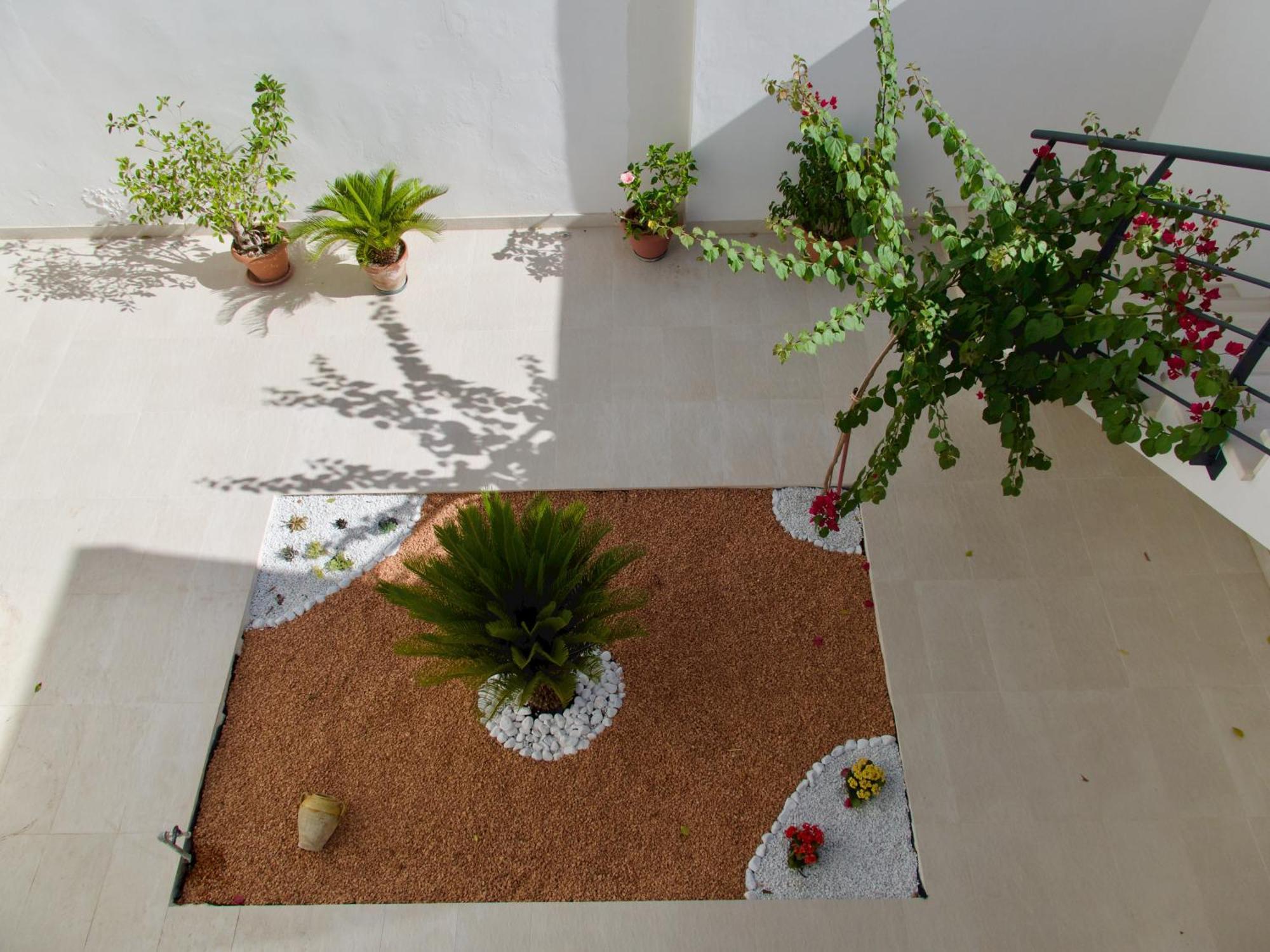 Newly Renovated-Holiday House With Large Garden Галатина Екстериор снимка