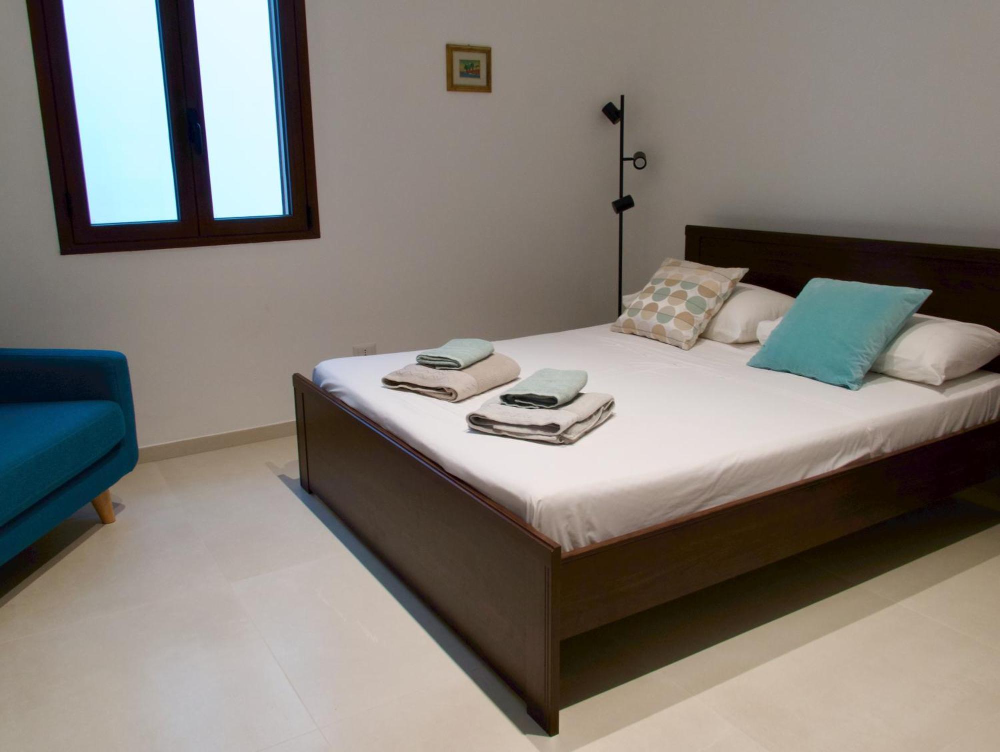 Newly Renovated-Holiday House With Large Garden Галатина Екстериор снимка